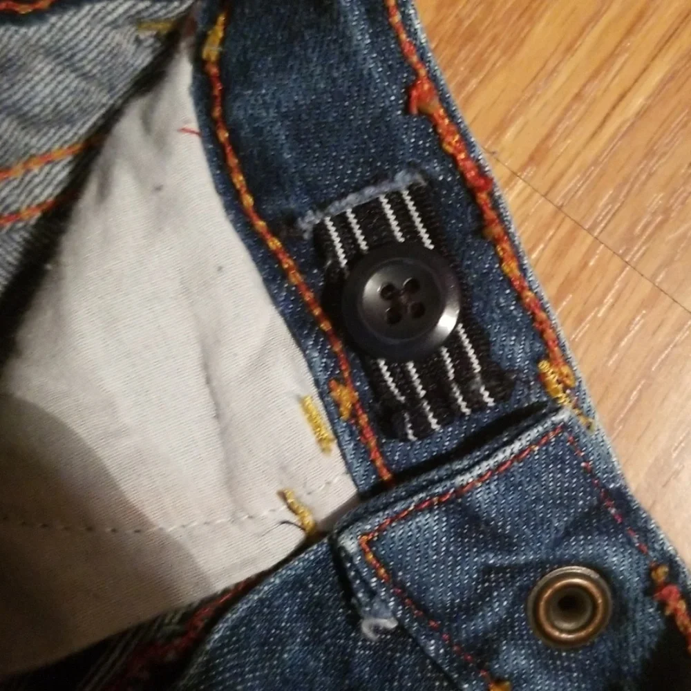 Distressed‎ Jean's shorts 6mo